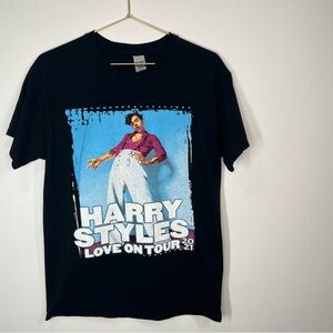 Harry Styles Love On Tour 2021 Graphic T Shirt Medium